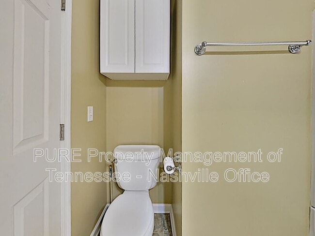 Building Photo - 4212 B Sweden Dr