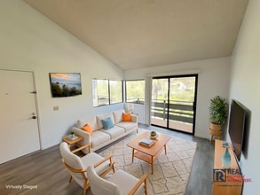 Building Photo - 22734 Lakeway Dr