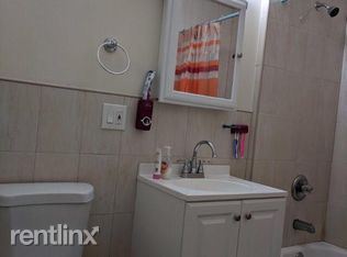 2 br, 1 bath - 35 Stagg St - 2 br, 1 bath  - 35 Stagg St
