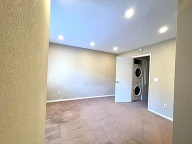 Building Photo - "Charming 2-Bed, 2-Bath Retreat in the Heart of Santa Clara!"