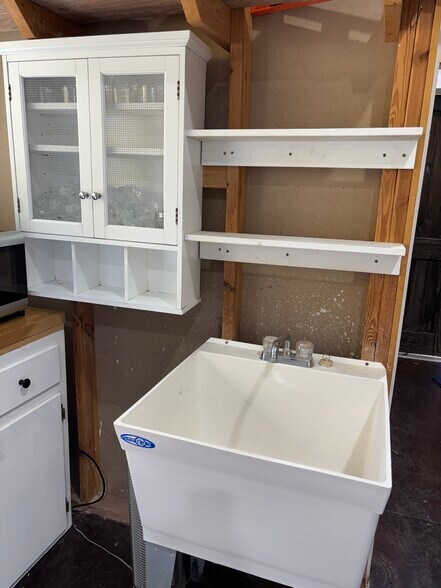 Utility sink in studio - 127 Shelburne Rd