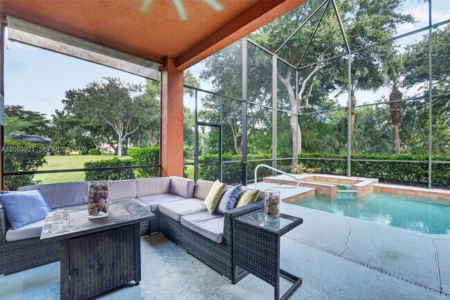 Building Photo - 9970 Rookery Cir