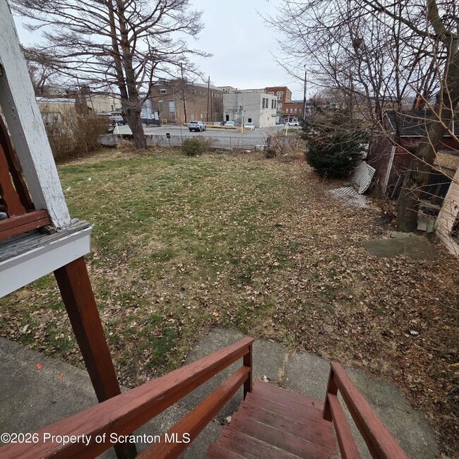 Building Photo - 114 N Hyde Park Ave