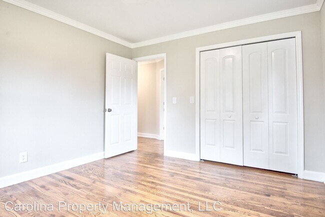 Building Photo - 3 br, 1.5 bath House - 2535 Hickory Grove Rd