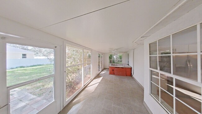Building Photo - Beautiful 3 Bedroom Home for Rent in Hidden Lake – SW Ocala