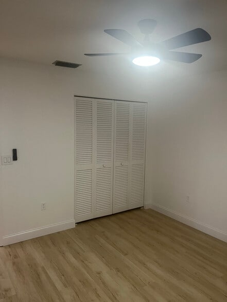 Building Photo - 3193 Windrush Bourne