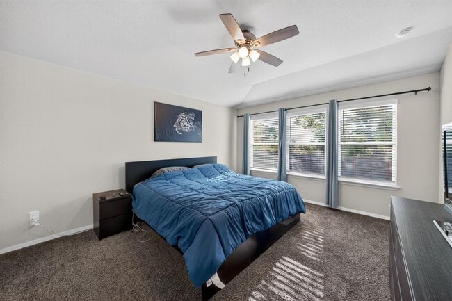 Building Photo - 20703 Ridgeview Rd