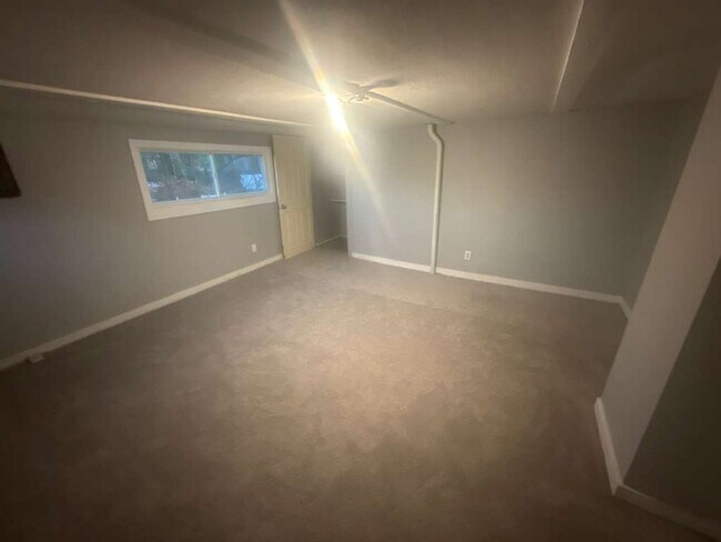 Building Photo - 195 Union St