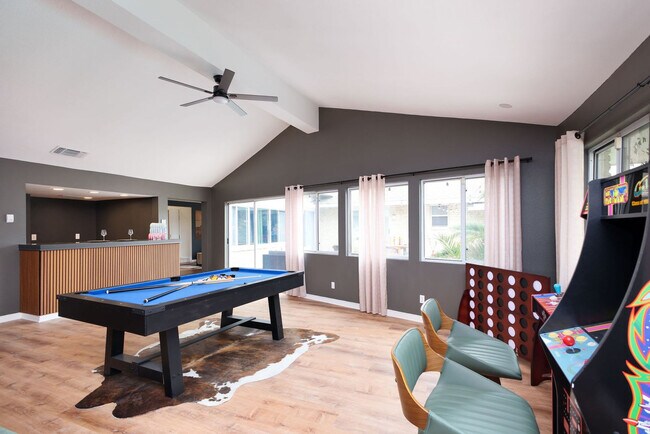 Building Photo - 6605 Countess Adria St