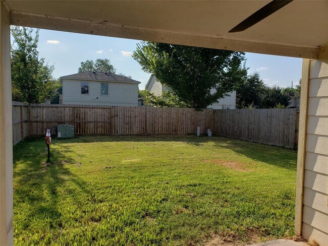 Building Photo - 12063 Mallard Stream Ct