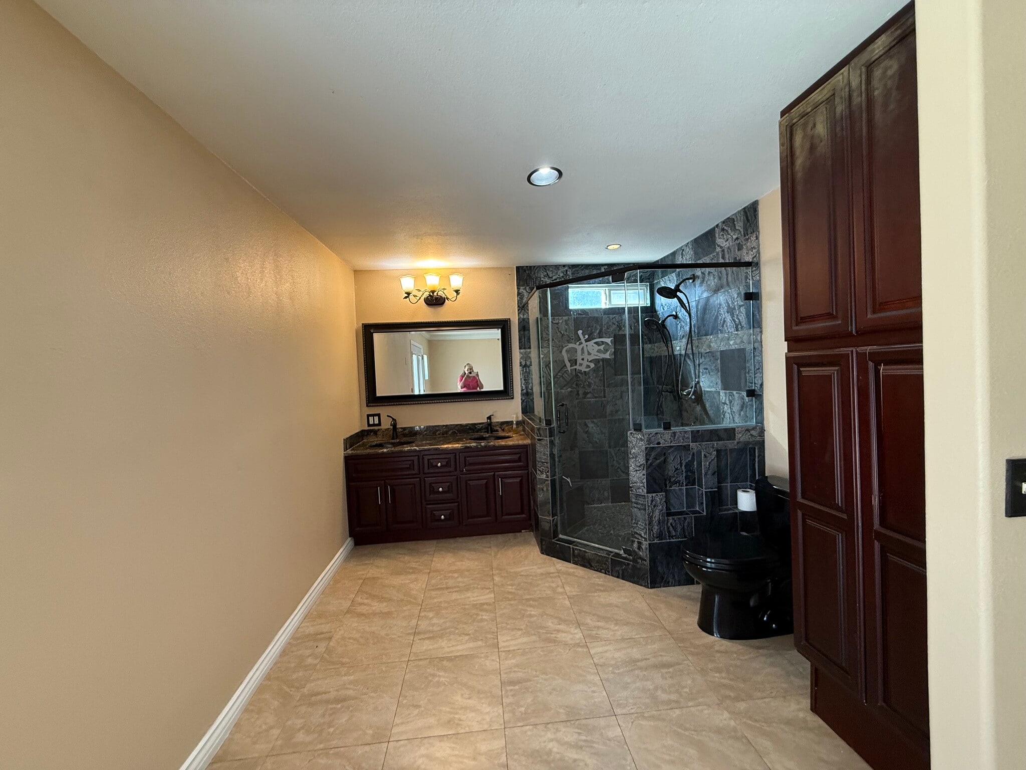Building Photo - 2251 Indian Horse Dr
