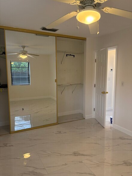 Building Photo - 355 Arlington Rd