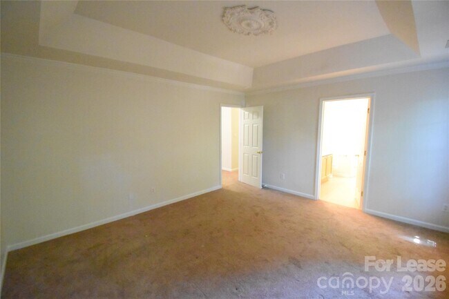 Building Photo - 3704 Wind Ridge Pl