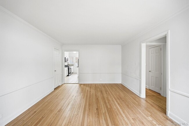 Building Photo - 61 Davis Ave