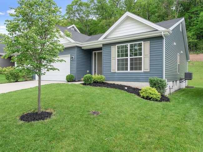 Building Photo - 1631 Ridgefield Blf Ct