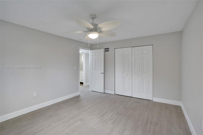Building Photo - 3800 SW 58th Terrace