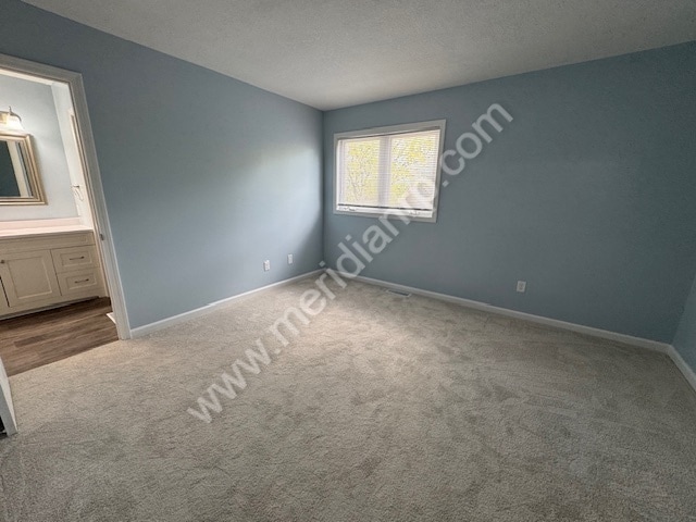 Building Photo - 1131 E Lewis St