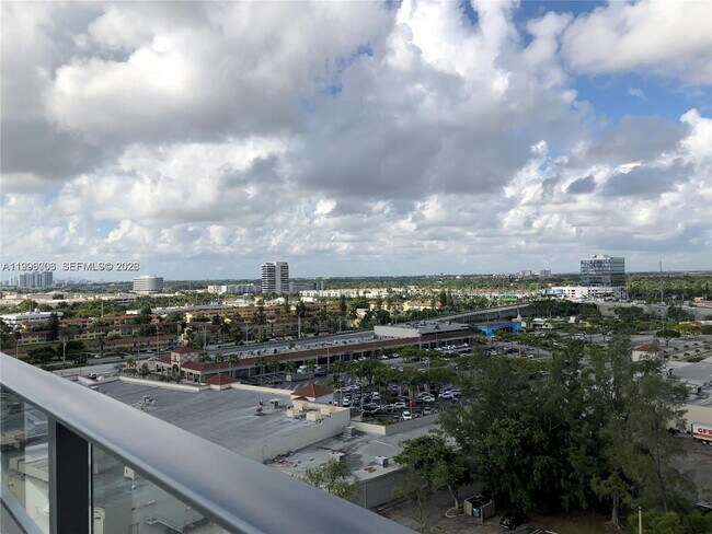 Building Photo - 2960 NE 207th St