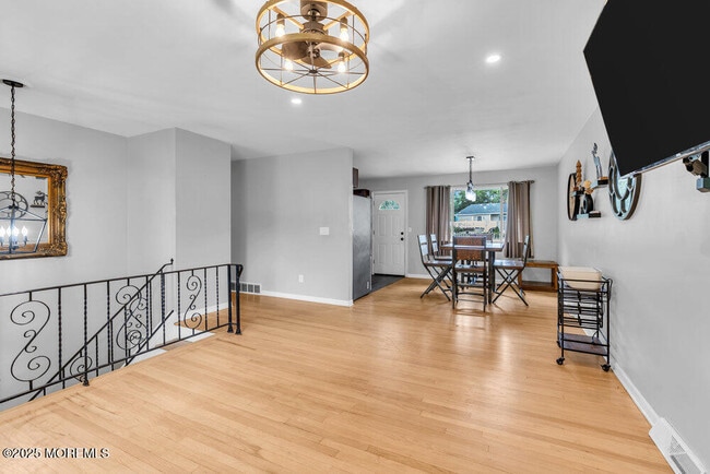 Building Photo - 624 Fort Plains Rd