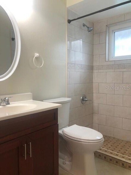 Building Photo - 132 Sundance Ct