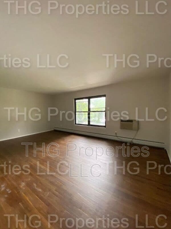 Building Photo - 259 Reynolds Terrace