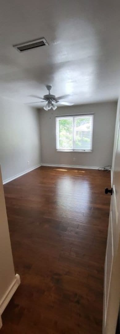 Building Photo - Home on Corner lot in Wood Valley