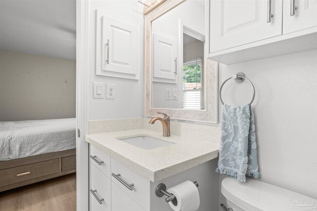 Building Photo - 4570 Yacht Harbor Dr