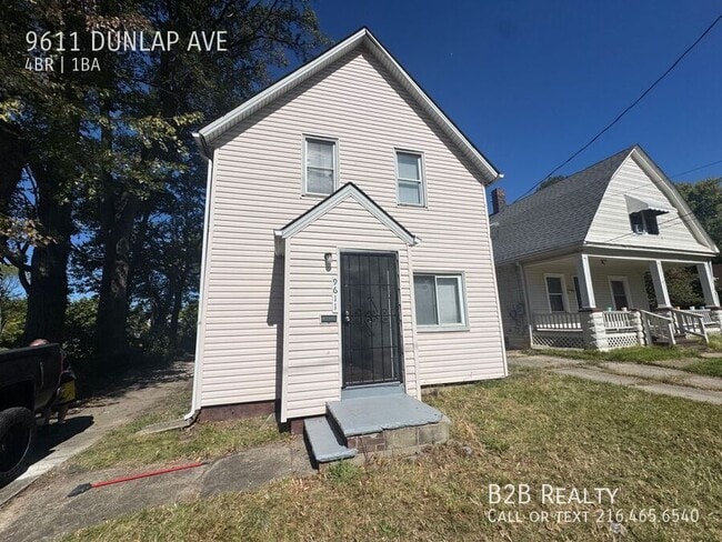 Primary Photo - 9611 Dunlap Ave