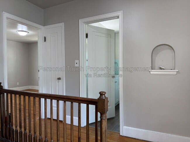 Building Photo - 704 8th St S