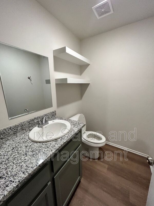 Building Photo - 10818 NW 119th St