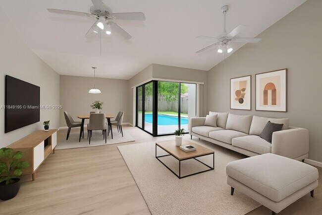 Building Photo - 16742 Royal Poinciana Dr