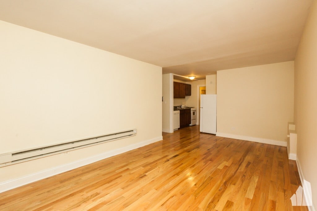 Building Photo - 1429 N Dearborn St