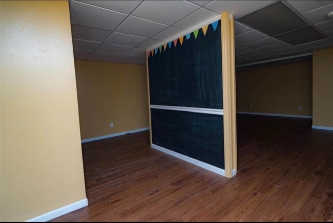 Building Photo - *~*Gorgeous Home, Located in Waynesville*~*