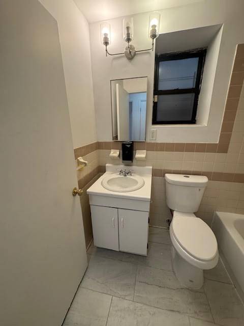 Building Photo - 1129 Prospect Ave