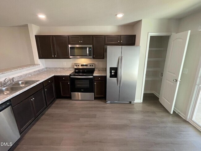 Building Photo - 2057 Wiggins Village Dr