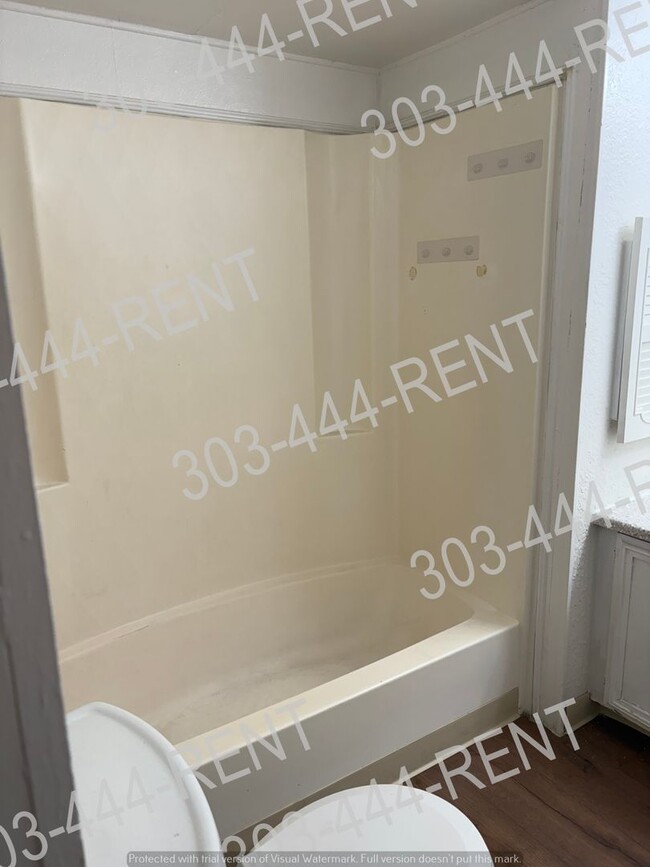 Building Photo - Move In Special $200.00 off 1st month by 03/31/2026 3 Bedroom Mobile Home in Thornton!