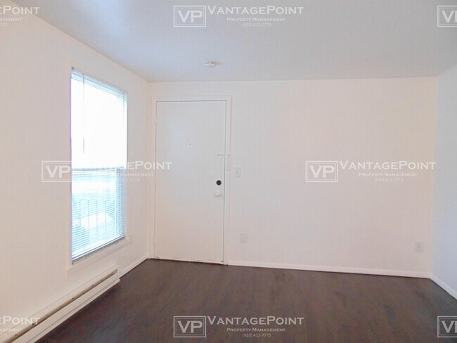 Building Photo - 3201 W 4th St