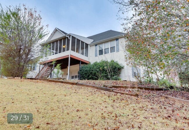 Building Photo - Fully furnished or unfurnished ranch in Lawrenceville