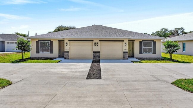 Building Photo - 32637 Vista Ave