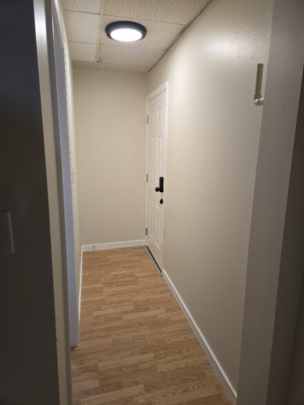 Building Photo - 221 Upton St