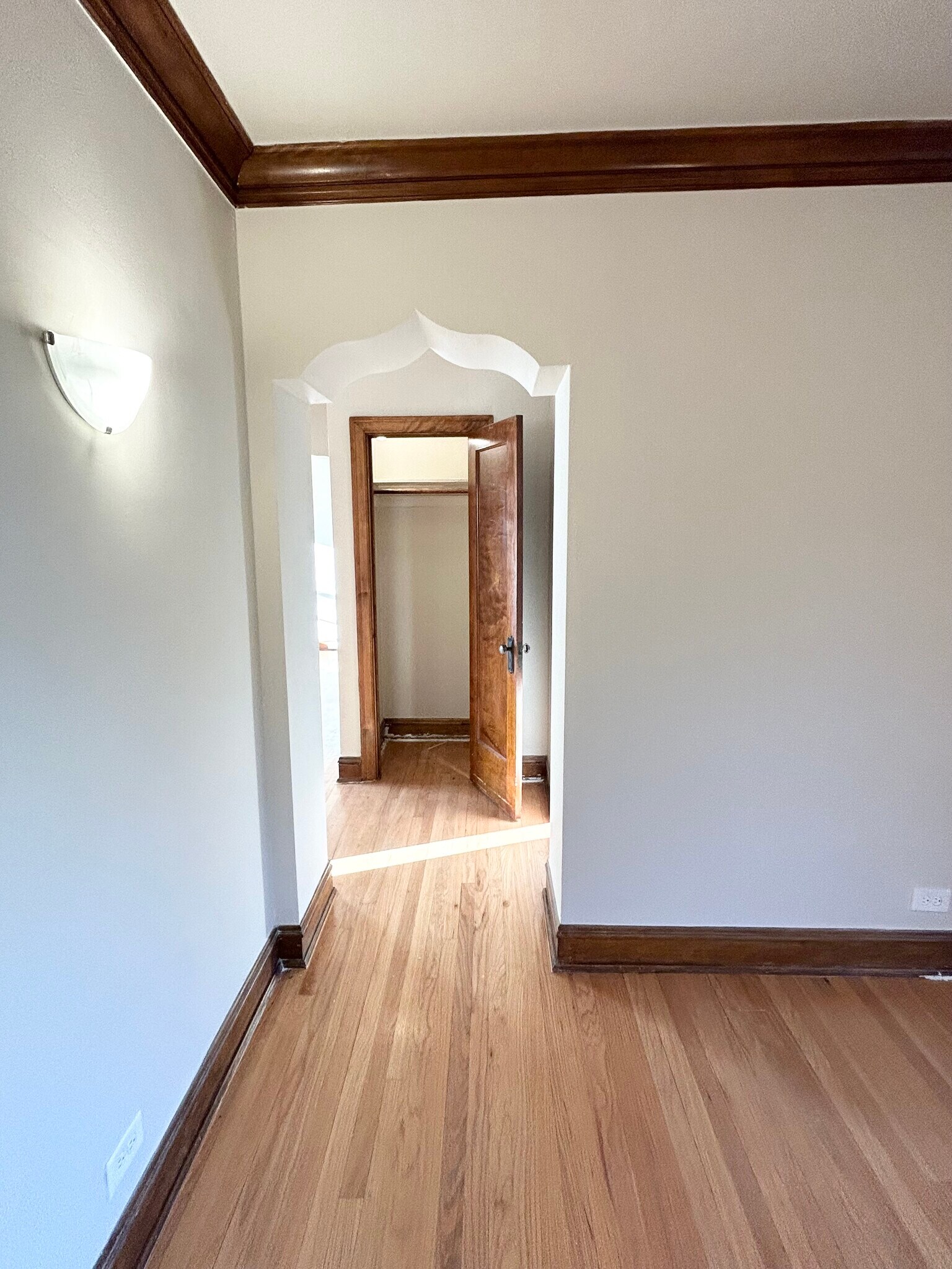 Building Photo - 5234 N Rockwell St