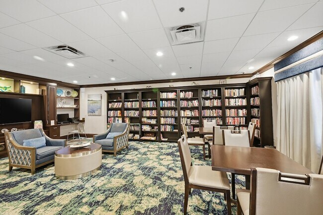 Building Photo - 5195 Europa Dr