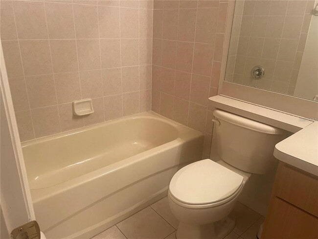 Building Photo - 12353 Gallant Ct