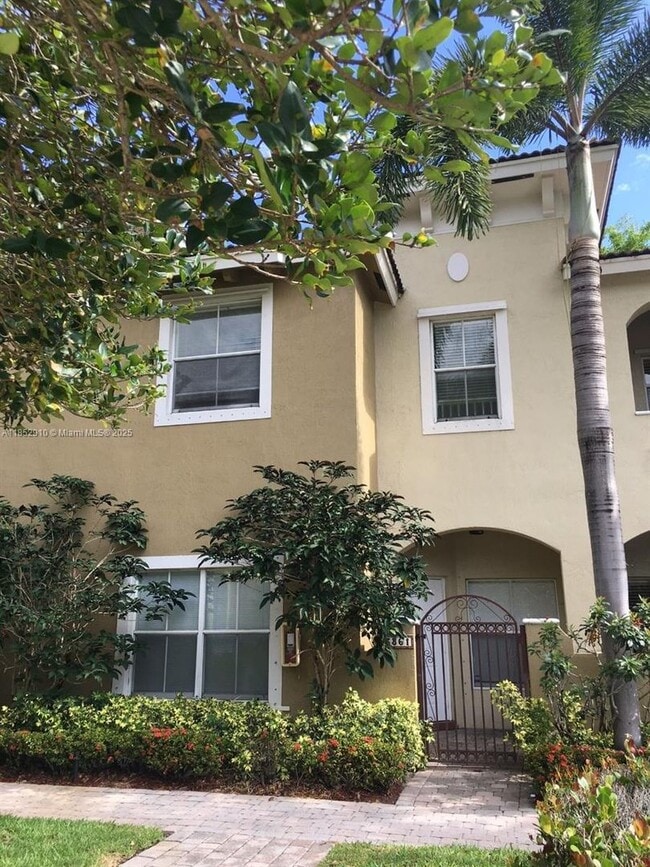 Building Photo - 3361 Merrick Ln