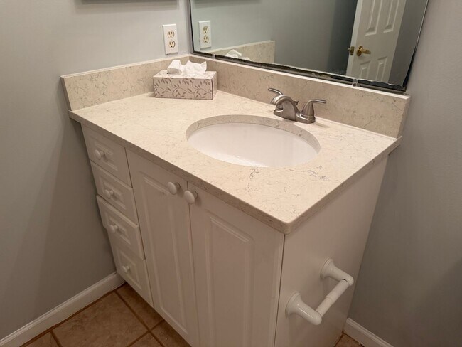 Building Photo - 80 Paddle boat Ln