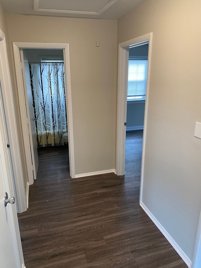 Building Photo - Charming home in Highland Springs