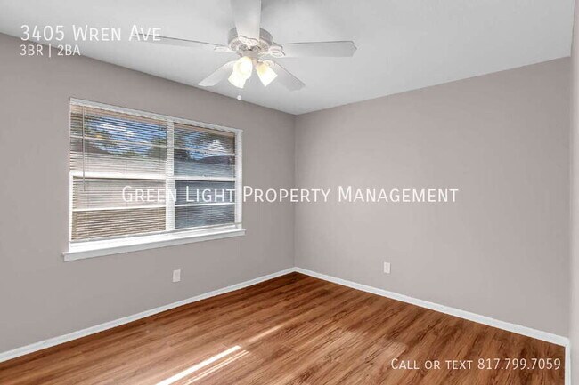 Building Photo - 3405 Wren Ave