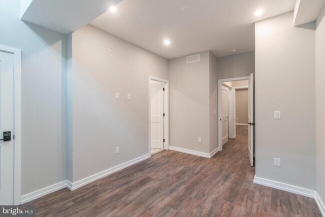 Building Photo - 1616 Kater St
