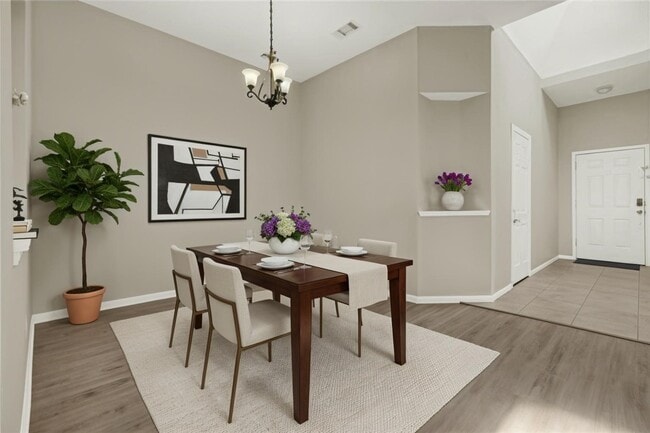 Building Photo - 8123 Solara Bend Ct