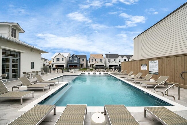 Building Photo - 22014 Ferguson Mdw Ln
